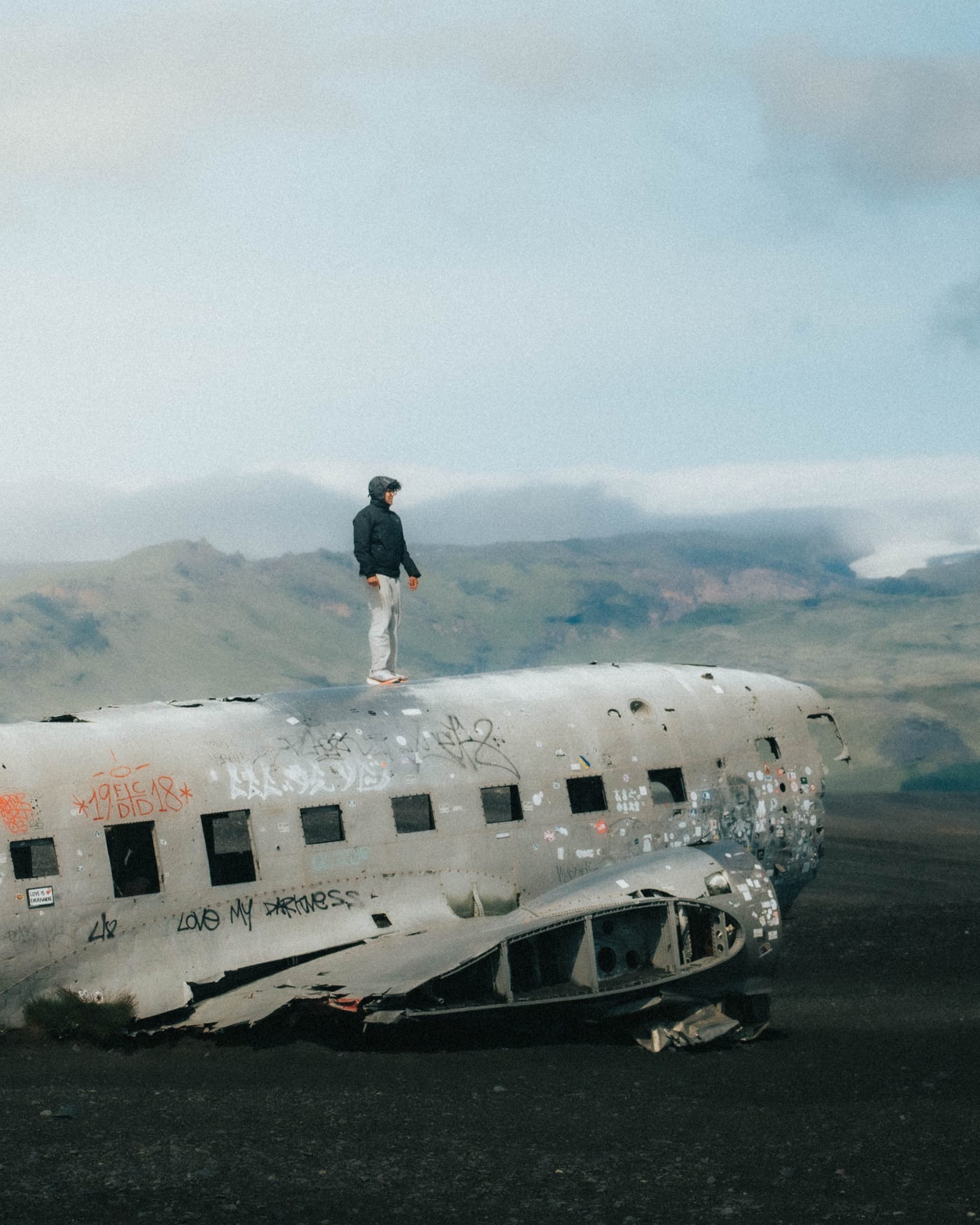 Sólheimasandur plane wreck